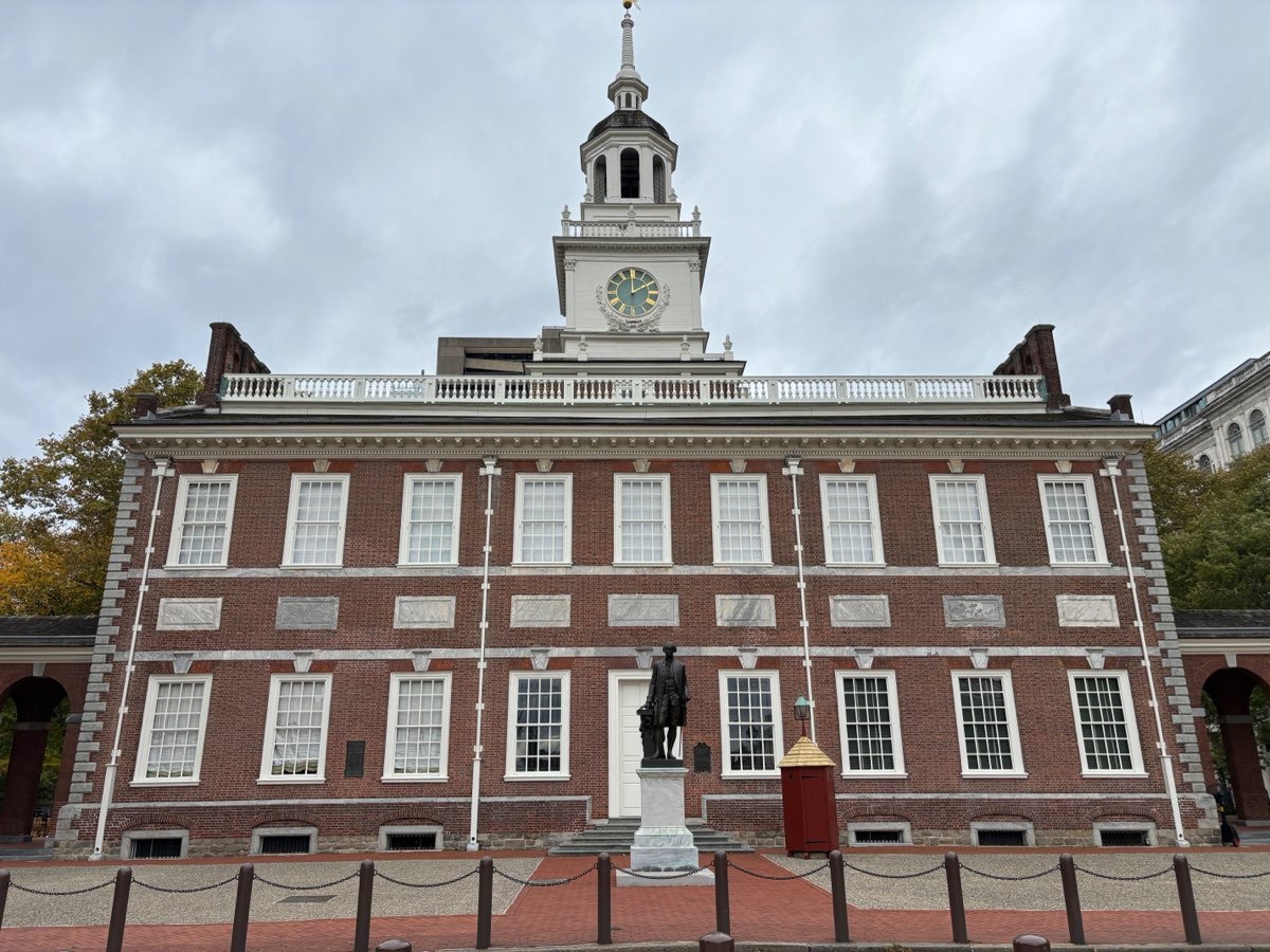 Philadelphia tour scene